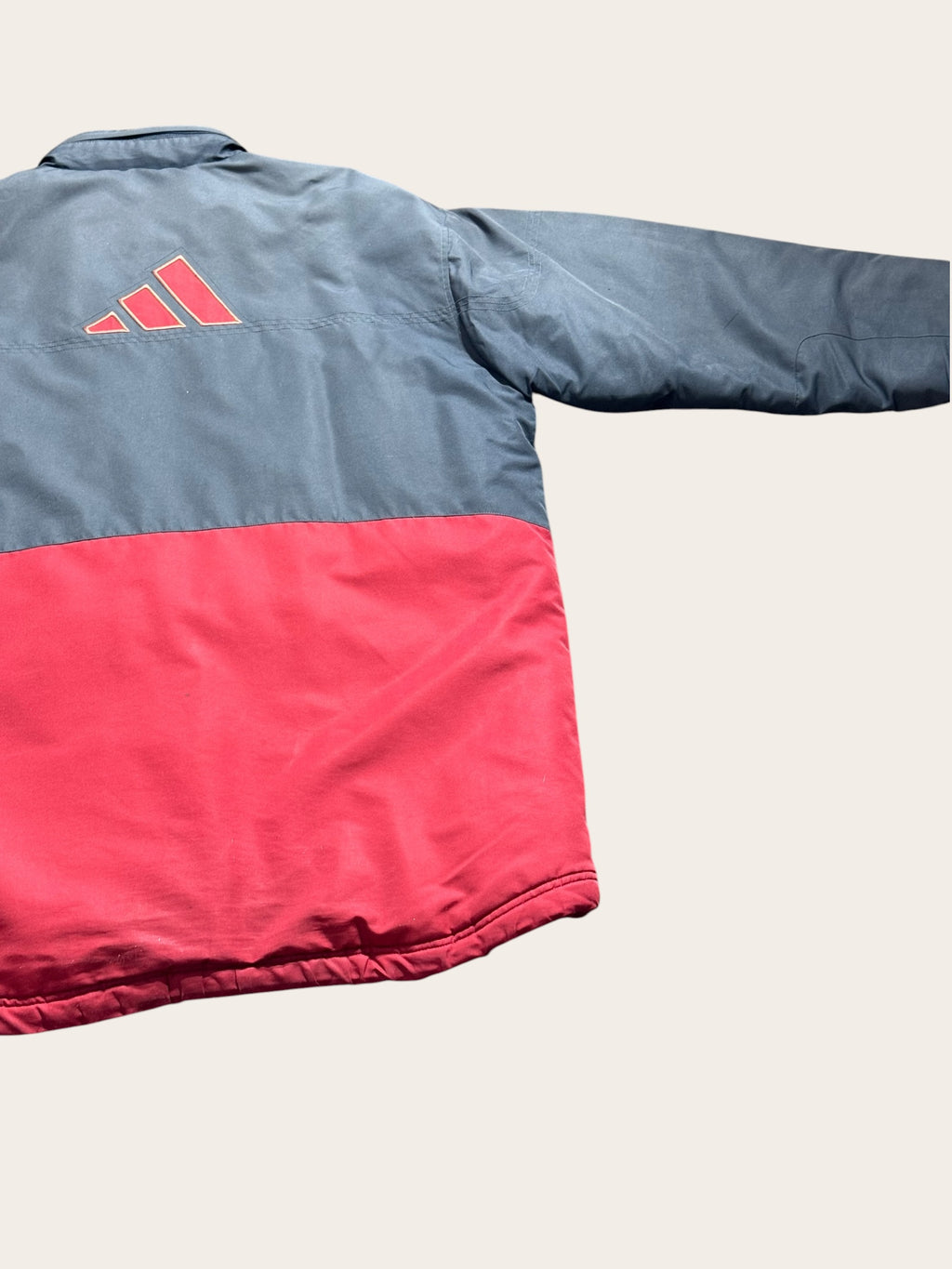 Doudoune Adidas – Grise et rouge – L – Mixte — photo complémentaire 4