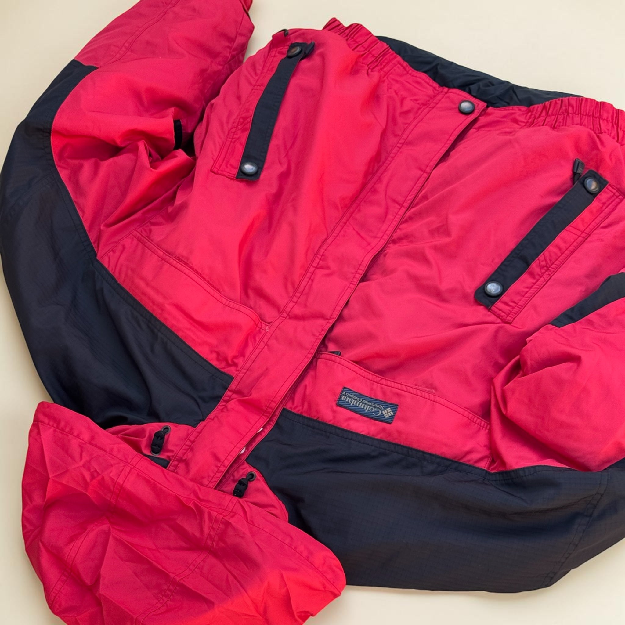 VESTE COLUMBIA OUTDOOR COLORBLOCK ROUGE NOIR – M - vintage - mixte