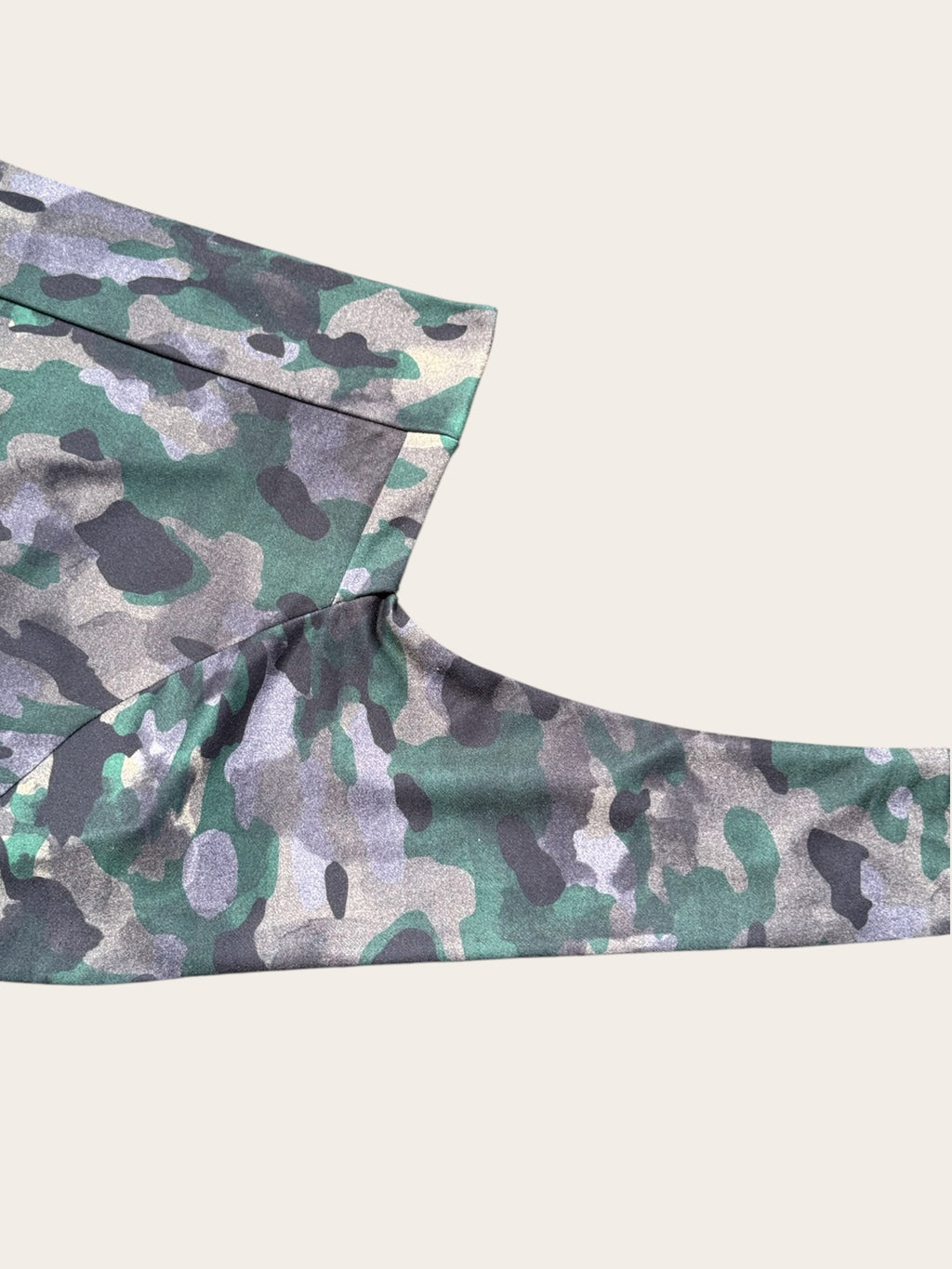 Haut Nike Dri-FIT camouflage – S – Femme — photo complémentaire 5