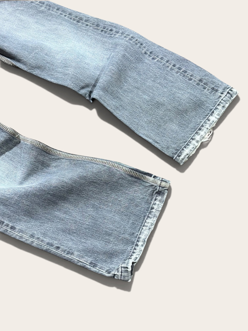 Jean – Teddy Smith – 38 – Homme