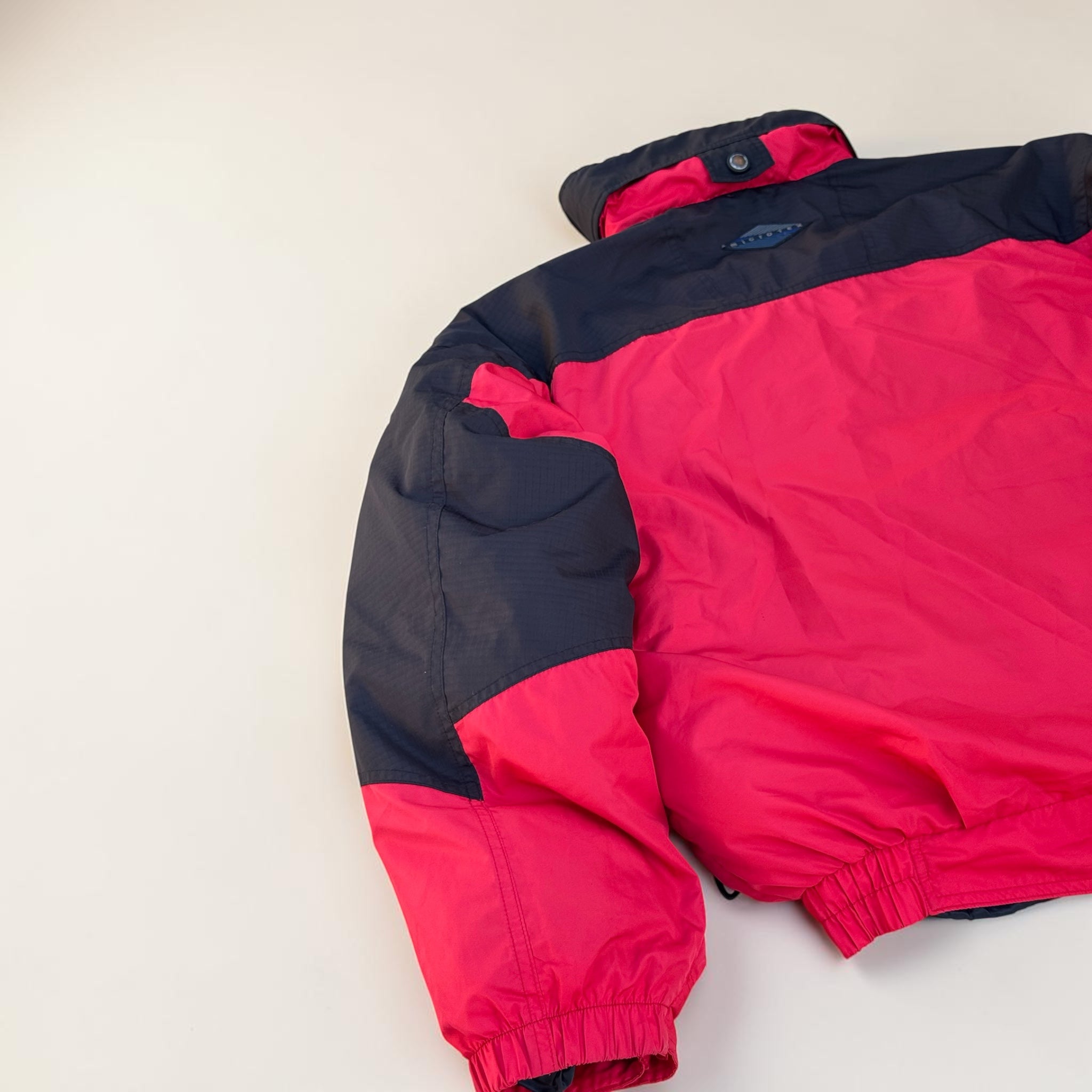 VESTE COLUMBIA OUTDOOR COLORBLOCK ROUGE NOIR – M - vintage - mixte