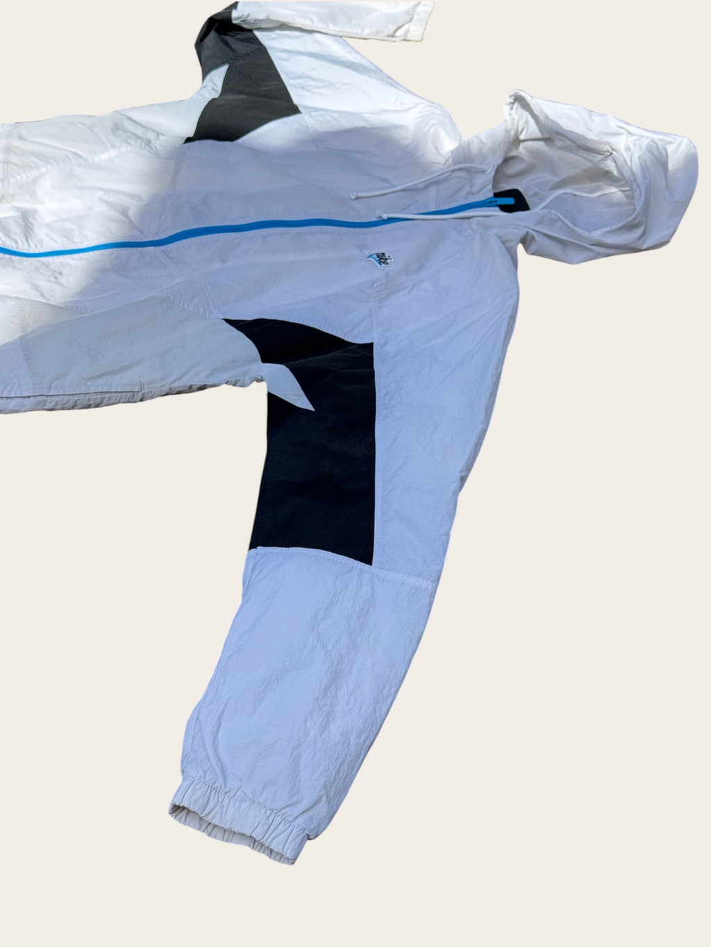 Coupe-vent Nike Windrunner – Blanc, bleu et noir – S – Mixte — photo complémentaire 3