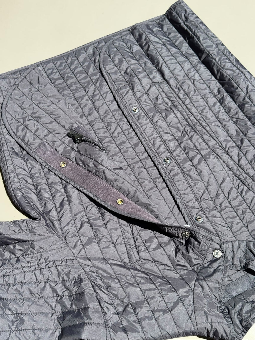 Veste Guess matelassée – Noire – S – Femme – Y2K — photo complémentaire 2