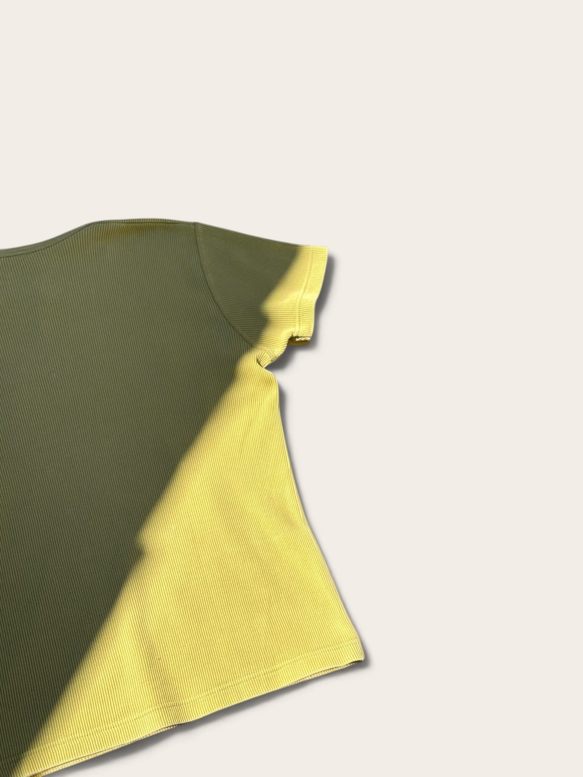 Levi's Ribbed T-Shirt – Lime Green – XL – Women's – Y2K