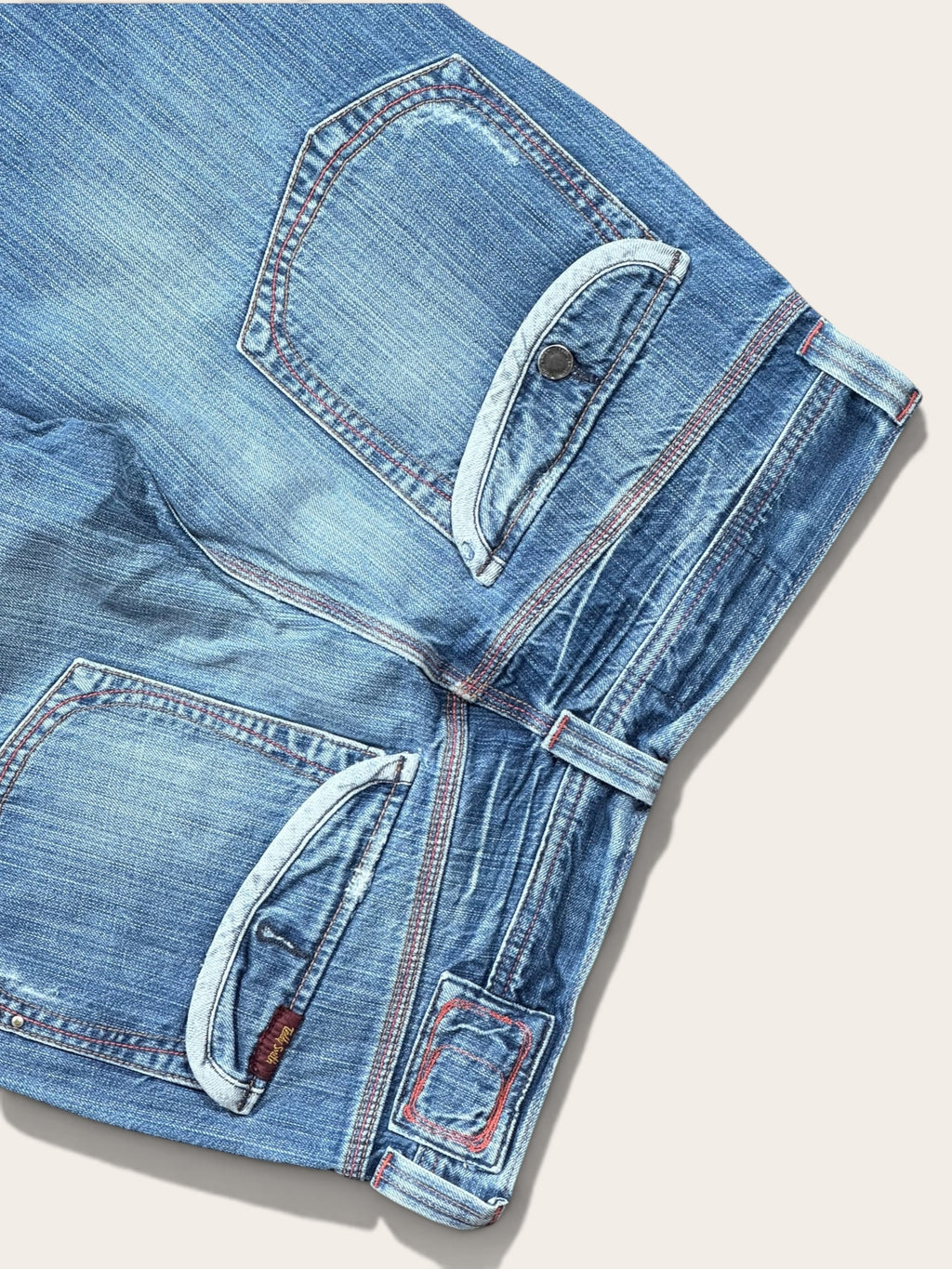 Jean – Teddy Smith – 38 – Homme
