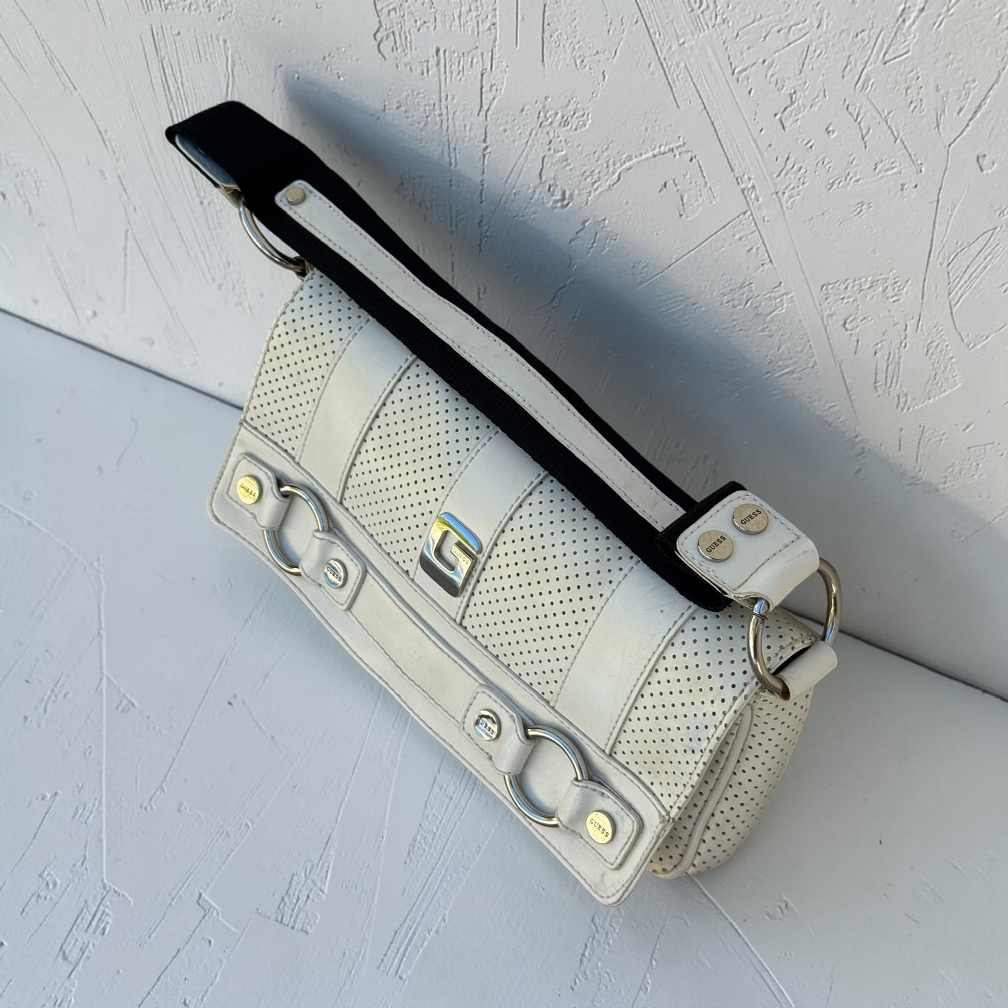Sac Guess Perforé Blanc Y2K Vintage Femme