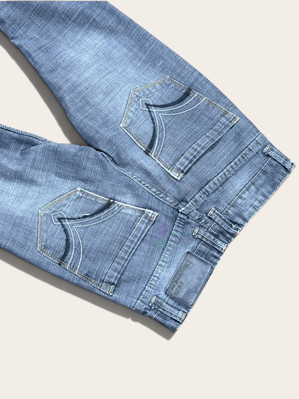 Jean – Rivaldi – 28 – Homme