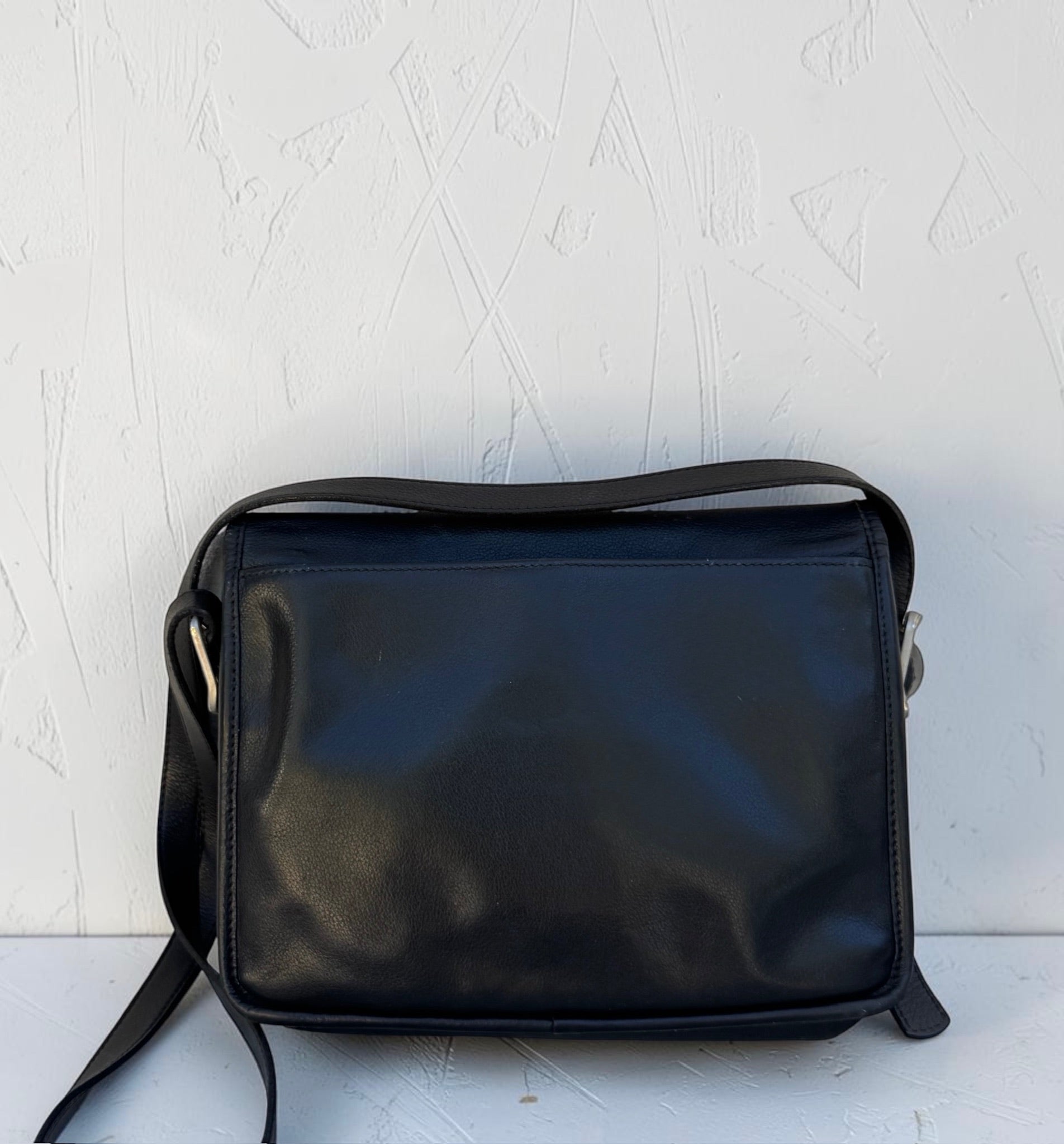 Sac Bandoulière Longchamp Paris Cuir Noir Vintage Mixte